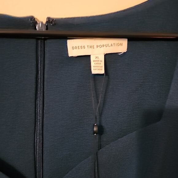 NEW Dress the Population Elle Sweetheart Neck Sheath Midi Dress - Picture 7 of 7